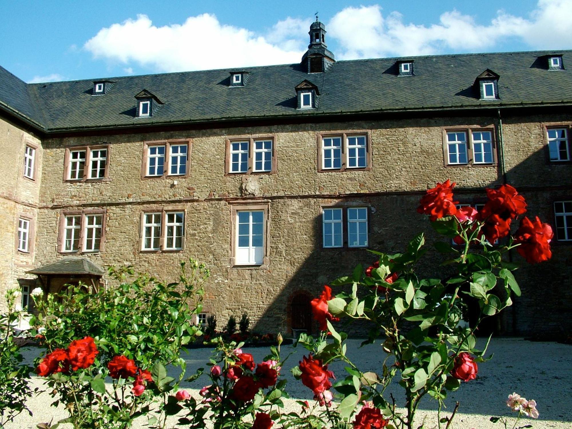 Schloss Hotel Wallhausen Wallhausen  Exterior photo